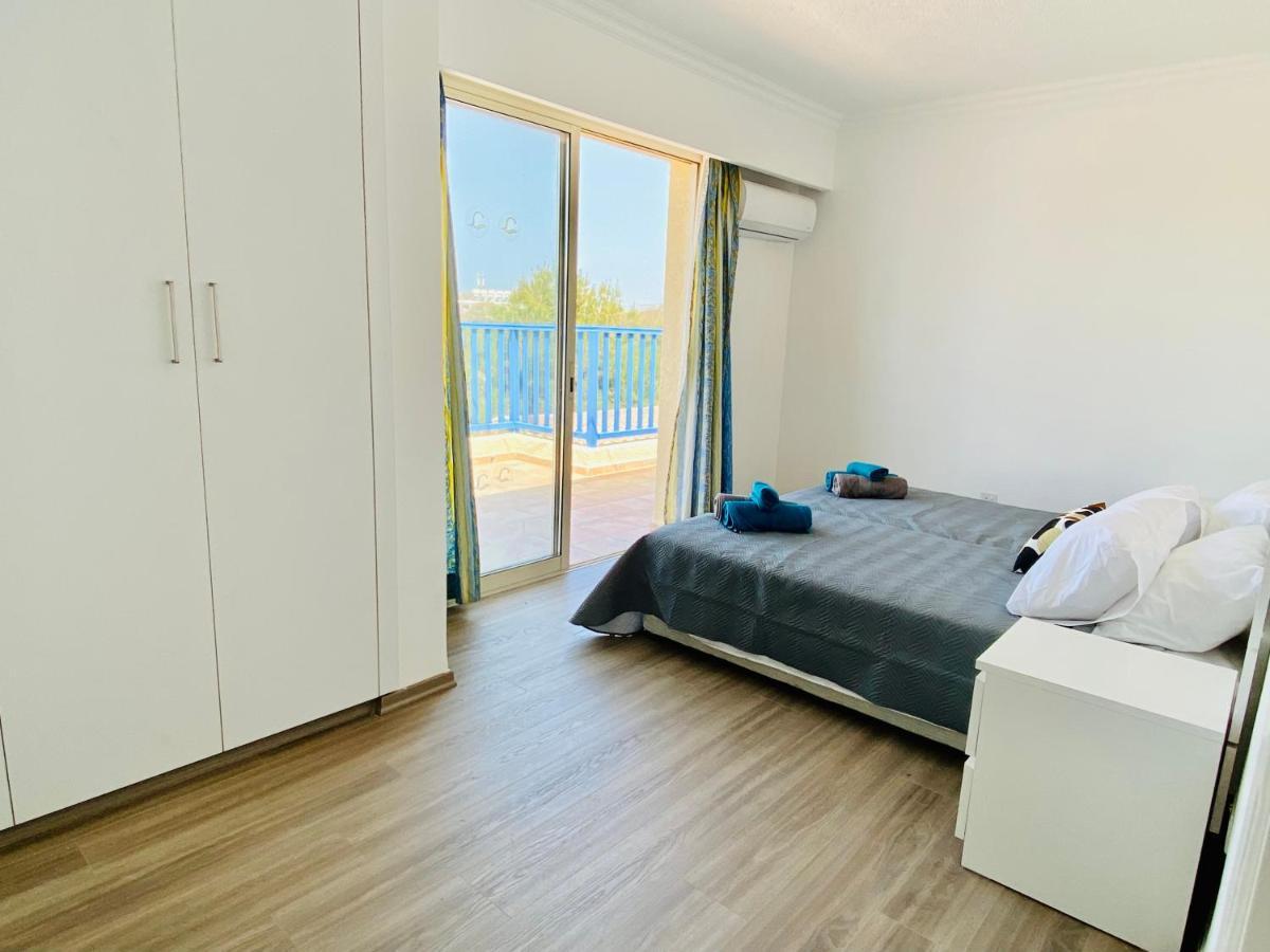 Basillica 3 Bedrooms Apartment 파포스 외부 사진