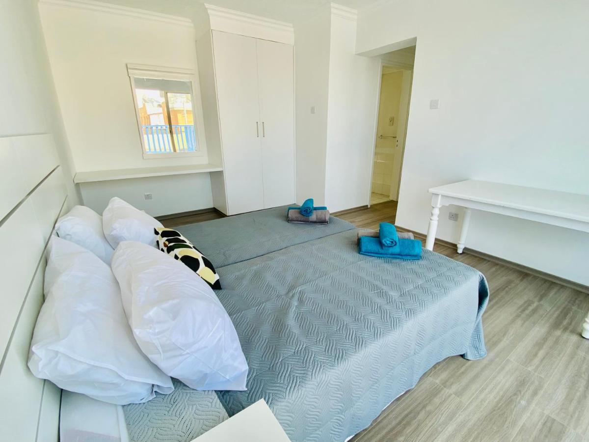 Basillica 3 Bedrooms Apartment 파포스 외부 사진